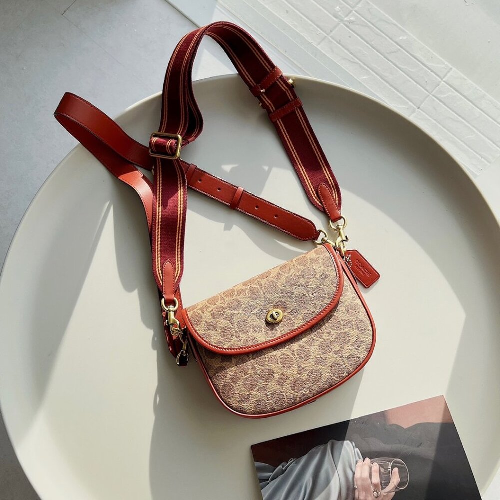 Coach  Willow Saddle Vintage Saddle Cross body Bag